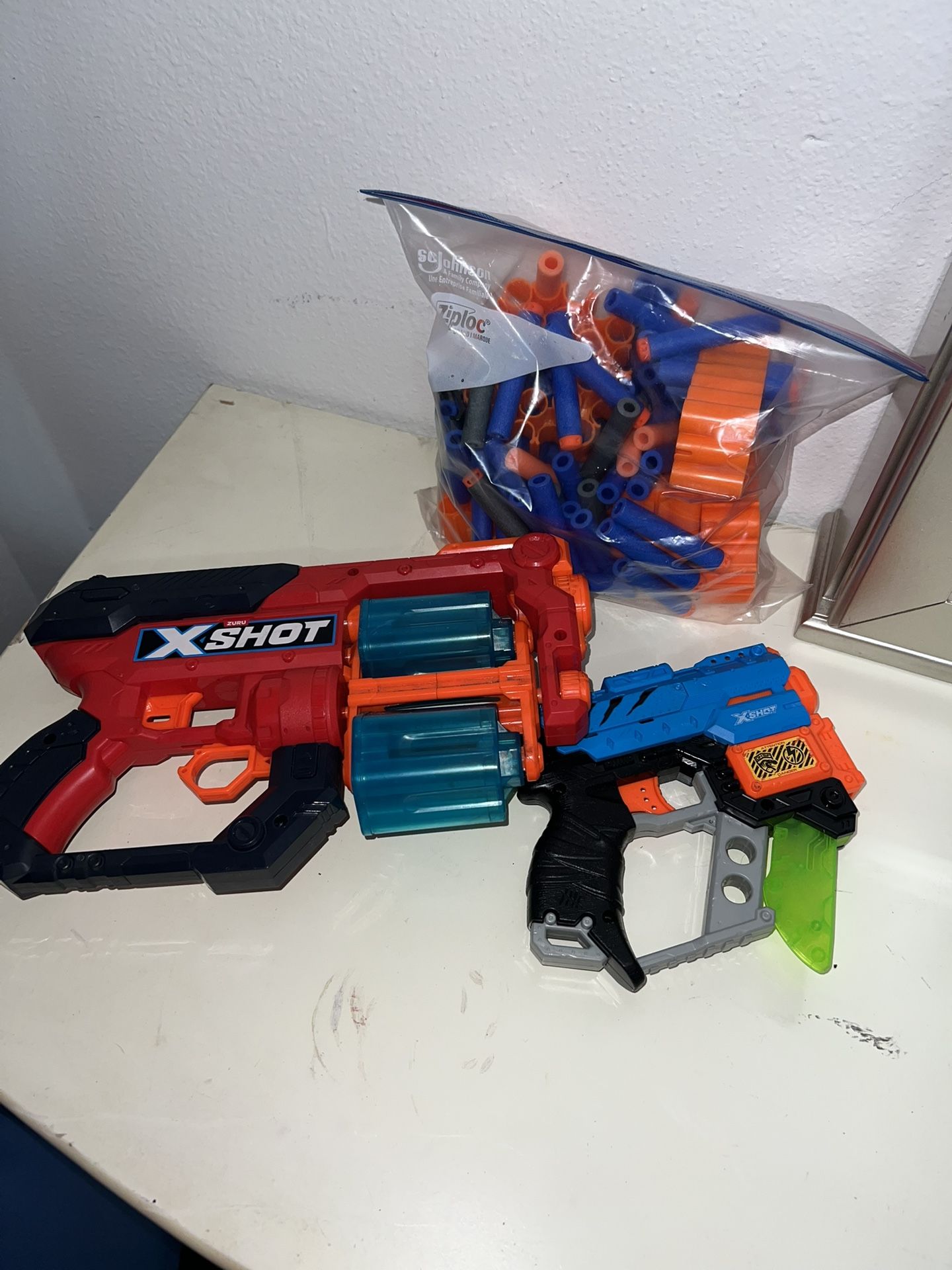 2 Nerf Guns With Bag Of Darts