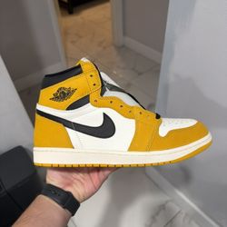 Jordan 1 Yellow Ochre Size 10.5