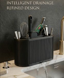 Modern Kitchen Utensil Caddy with Drainage – Black