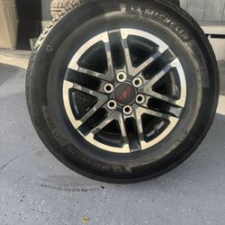 Como Nuevas $1200 Para Toyota Tacoma 