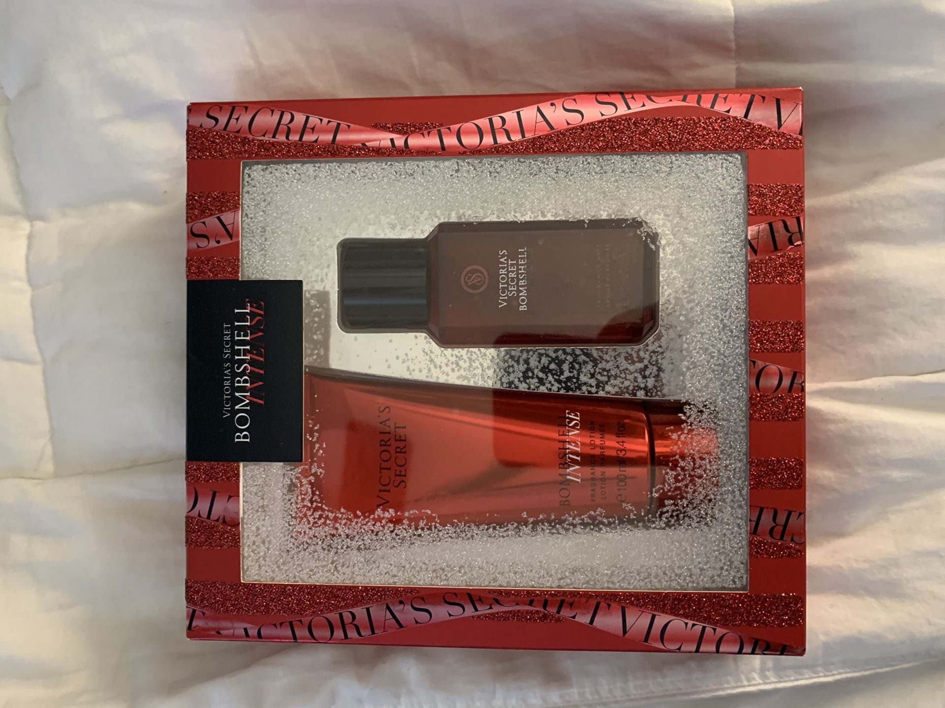 Victoria’s Secret Parfum and body lotion set Bombshell Intense New in box!