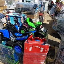 Walmart load arrived pallets  starting at $250 & Up Dont miss out Financing available!!!
