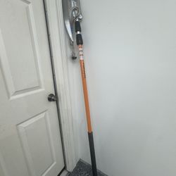 Fiskars Extendable Tree Pruner & Pole Saw – Long Reach Branch Cutter