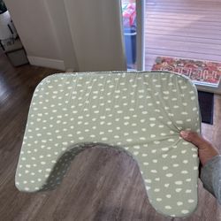 Breast Feeding Pillow