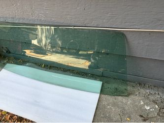 65-66 ford mustang rear window