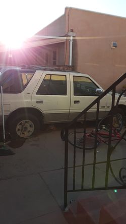1997 Isuzu Rodeo parting out