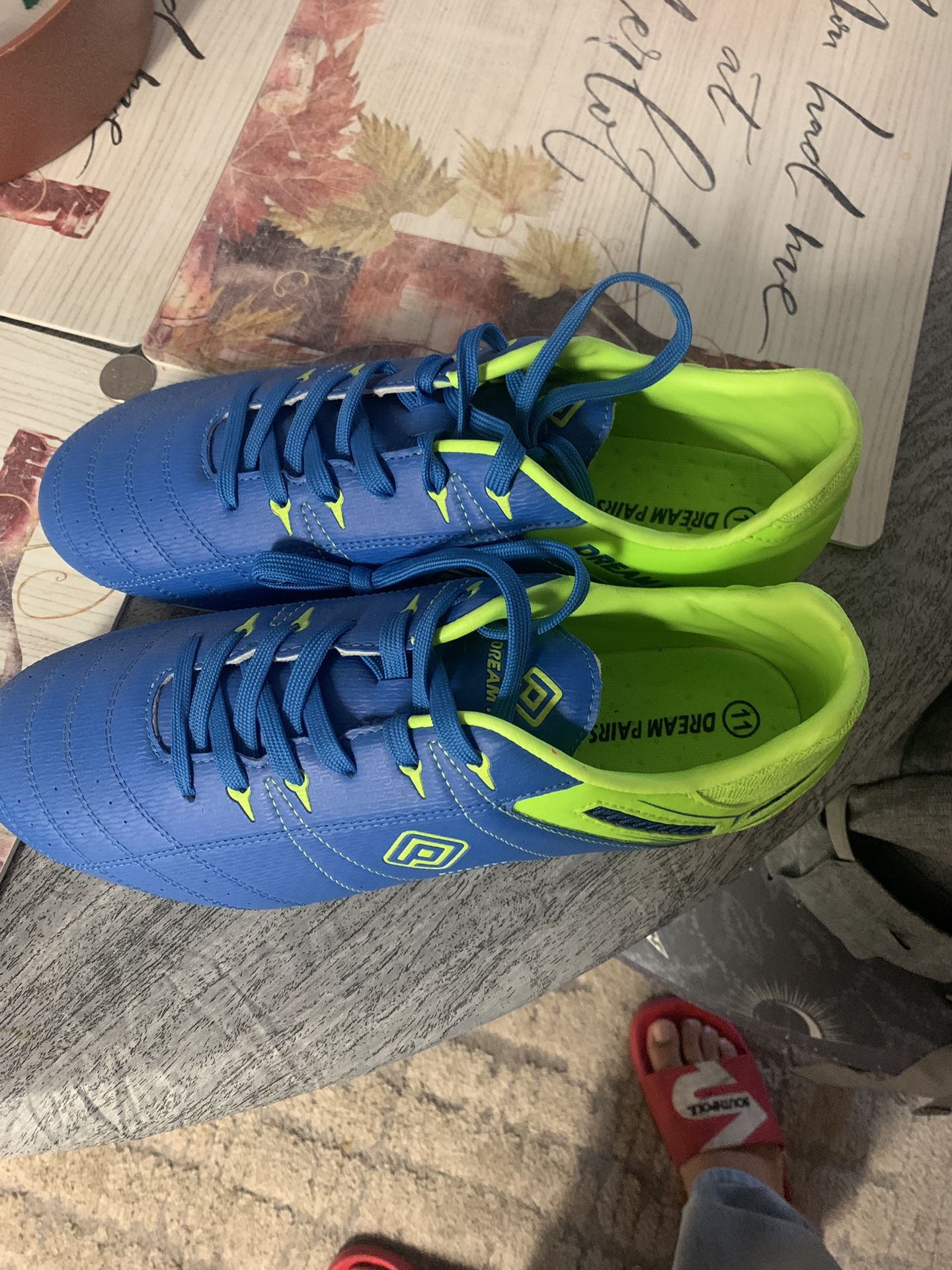 Soccer Cleats Size 11