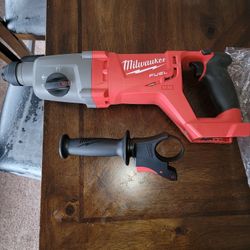 Rotary Hammer Milwaukee Fuel TOOL ONLY 