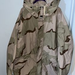 Sz Large Goretex Parka 