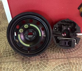 (BRAND NEW) Mercedes 18" Emergency Spare Master
