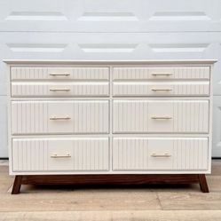 Beautiful Refinished Solid Wood 6 Drawer Dresser