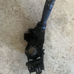 OEM Avalon, Corolla Sedan, Highlander, Rav4 Column Lamp Switch 84140-02840