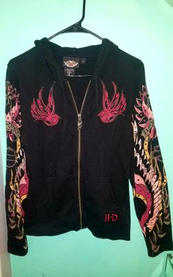 Harley Davidson black Sweatshirt..Size Small/Med Womens...Great condition!