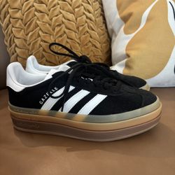 Adidas Gazelle Women’s Size 5