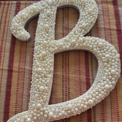 Pearl Letter B