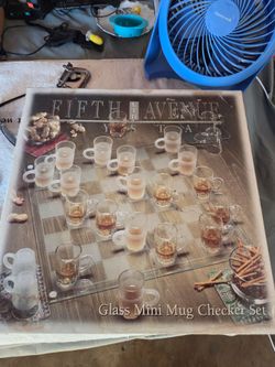 Glass mini mug shot glass chess set
