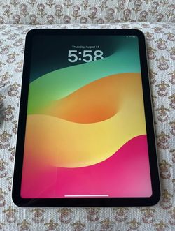 Mint iPad 10th generation 64gb wifi only