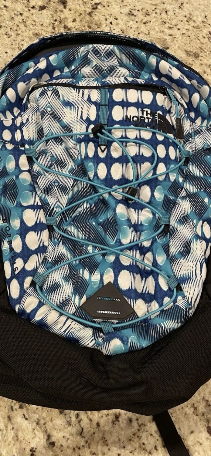 North Face Back Pack Like New Borealis $40 - Chandler Area