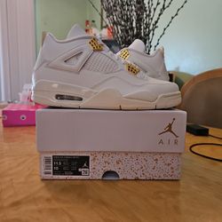 Air Jordan Retro 4