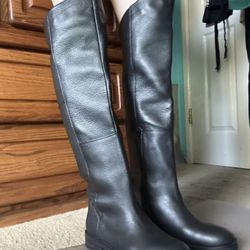 Knee high Black Faux Leather Boots Size 9