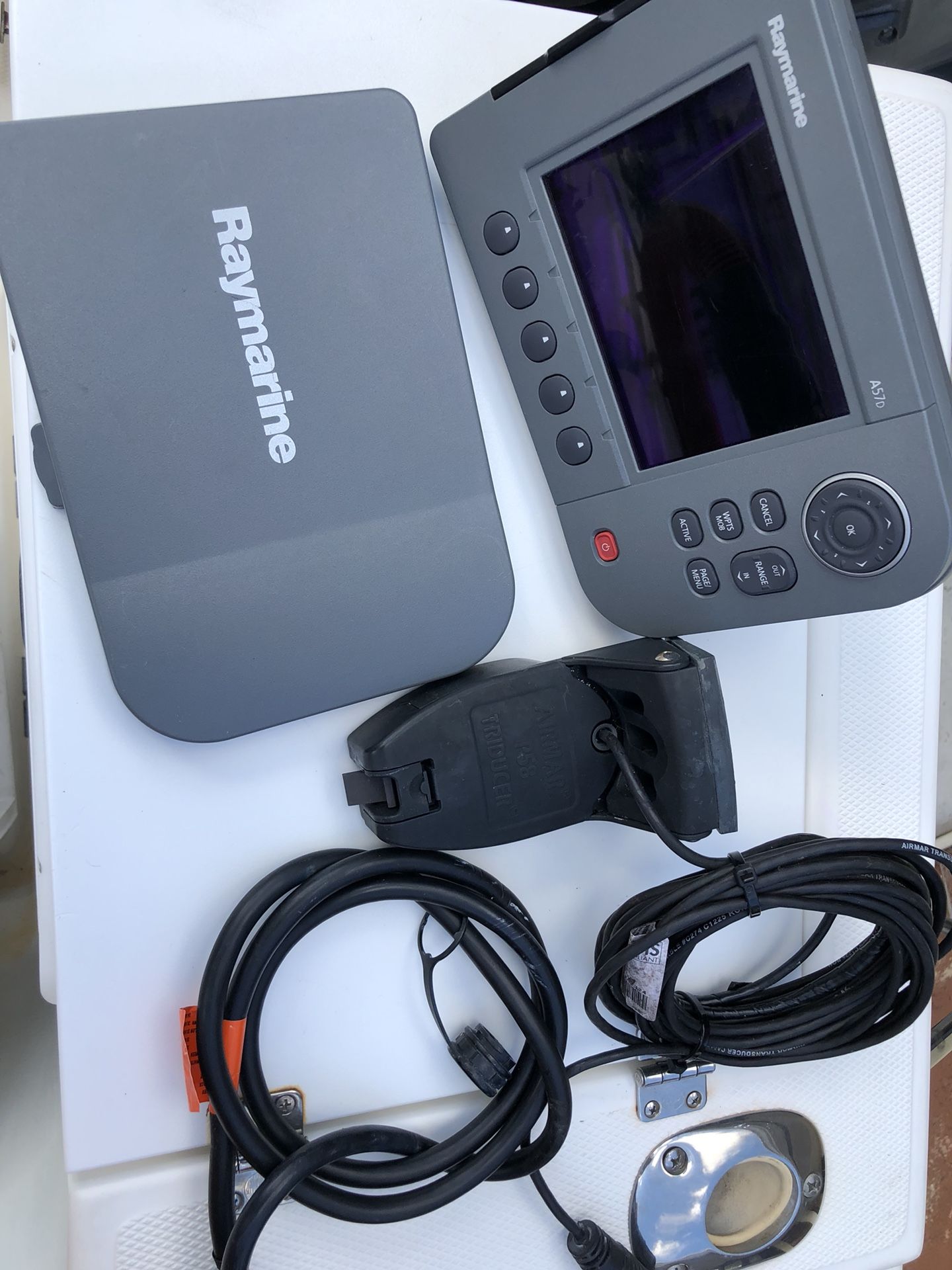 Raymarine A57d