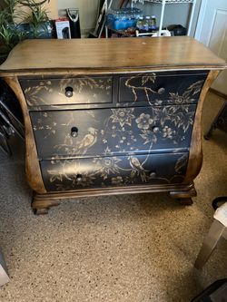 Beautiful Bombay Chest