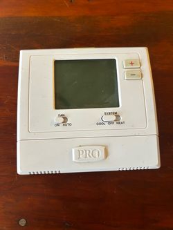 PRO1 Digital Thermostat