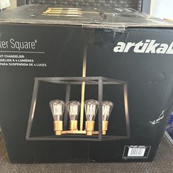 Beautiful Chandelier Brand New In A Box $20