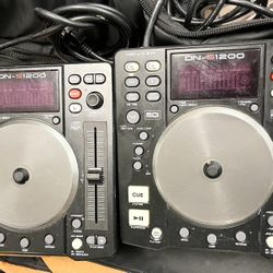 (2) Denon USB/CD Scratch/Effects Turntables 