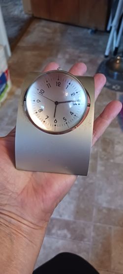 Desktop Clock And Frame 