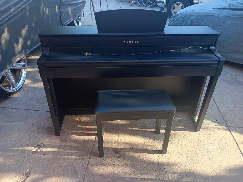 Yamaha Clavinova Piano
