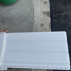  FULLY VENTED VINYL SOFFIT