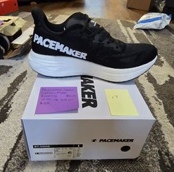 Pacemaker Speed Carbon Plate Running Shoe