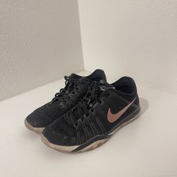 womens nike running shoes 
