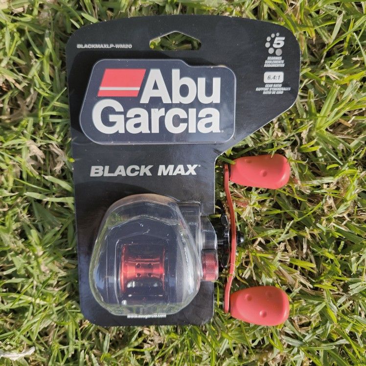 Abu Garcia Black Max Baitcast Reel, Right Hand Fishing Reel