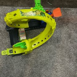Hot wheels cobra escape set