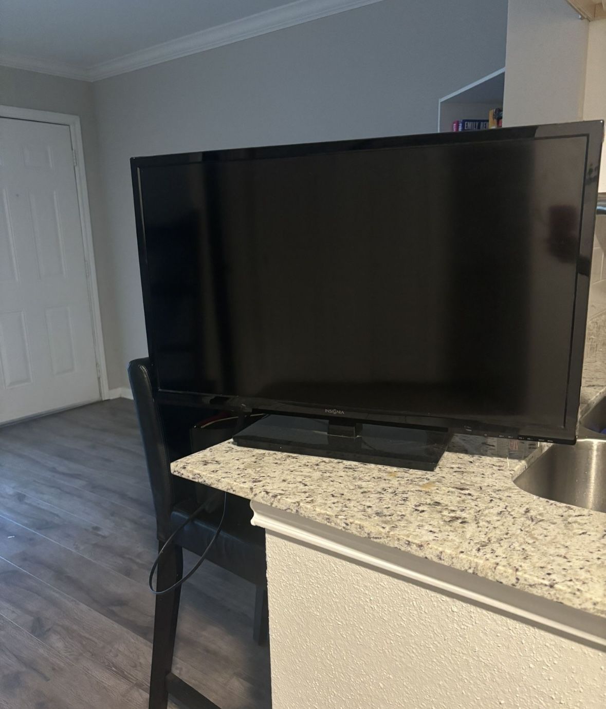 35’’ TV