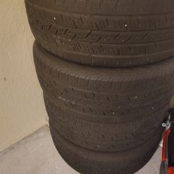 4 Continental ContiProContact radial tires - 215/60R16 94S