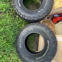 37s 12.50 17 BF Goodrich KO2s