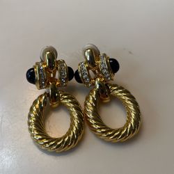Vintage Clip On Earrings, Hoop  Connected, Shape, Black And Diamond Stone