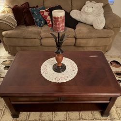 Solid Wood Coffee Table – Cherry Finish
