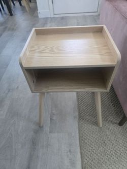 Small end table