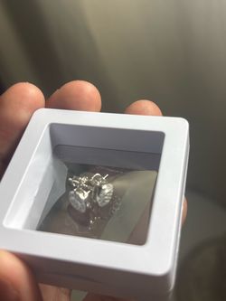 Earrings top tier