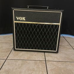VOX Guitar Amp