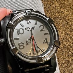 Nixon darth vader top