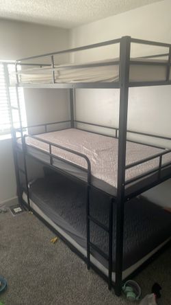 **LIKE NEW 3 BED BUNK BED**