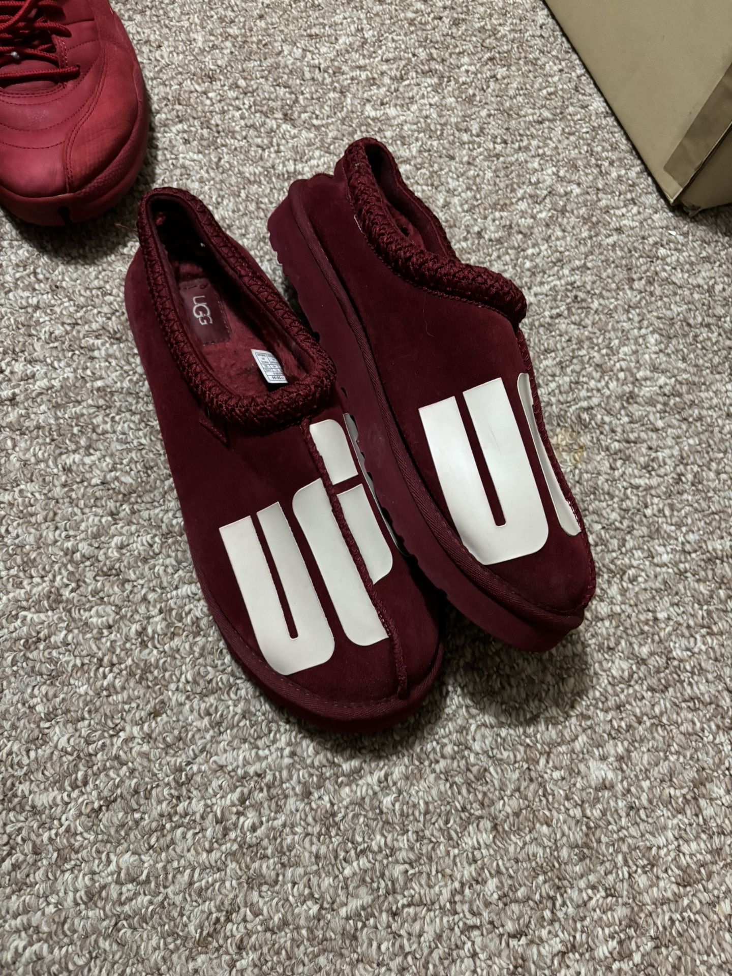 Men’s Uggs 12