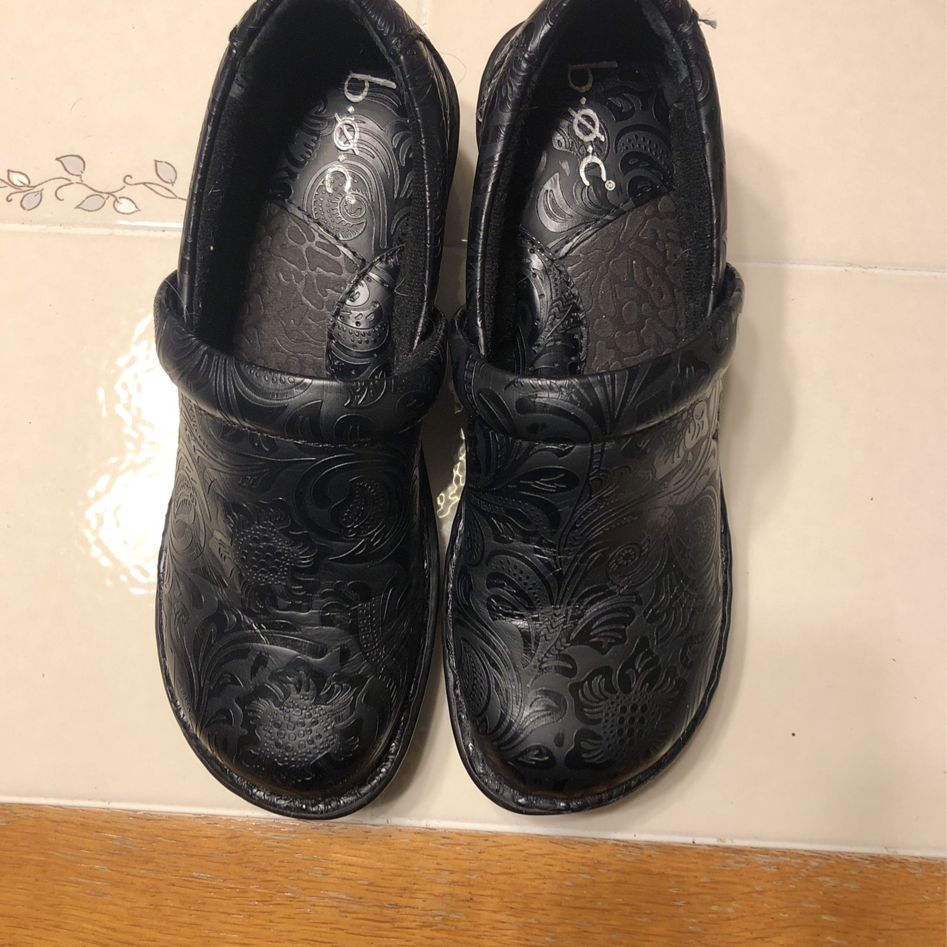 b.o.c Clogs New