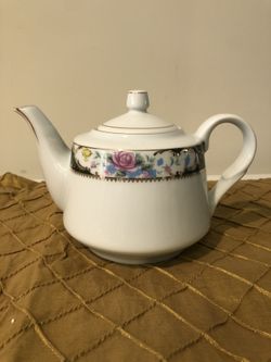 Rose Tea Pot