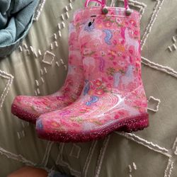 Rain boots 7/8